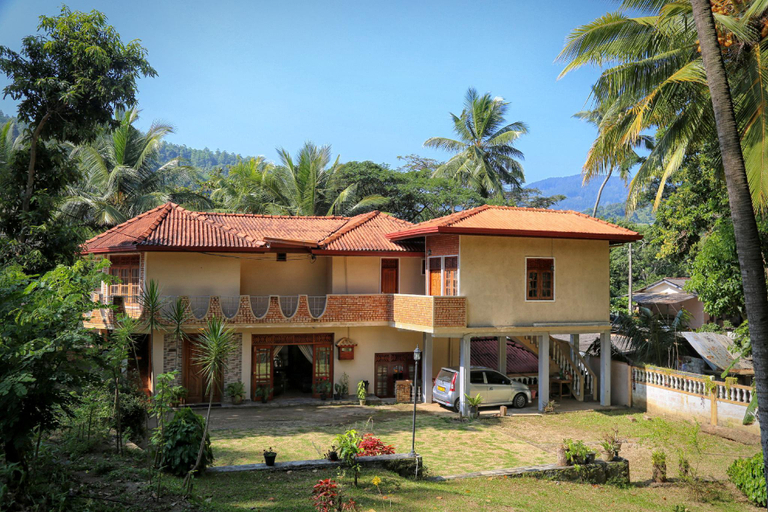 Others 5, Mahaweli View Bungalow, Kundasale