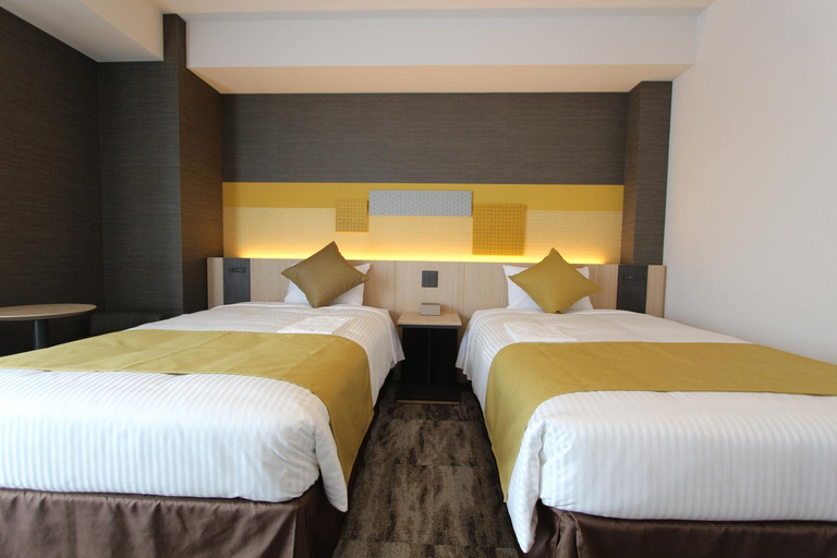 Bedroom 28