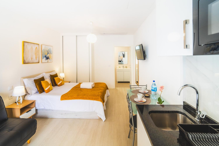 3, Fernandes House, Machico