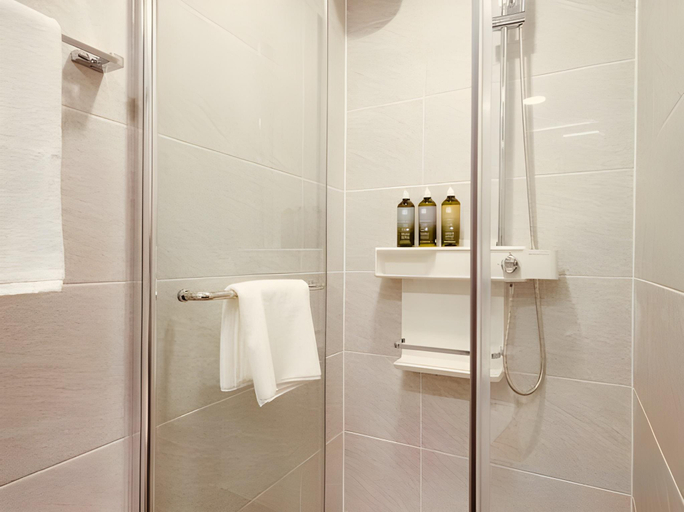 Bathroom 5, Sollago Myeongdong Hotel & Residence, Jung