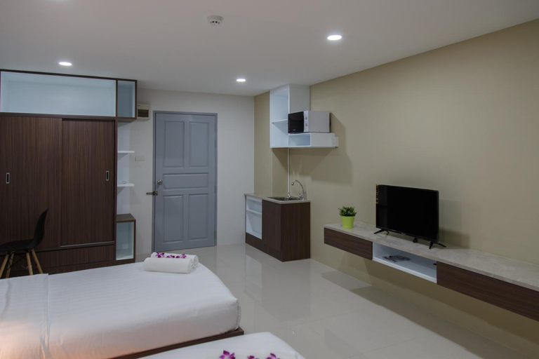 Bedroom 25
