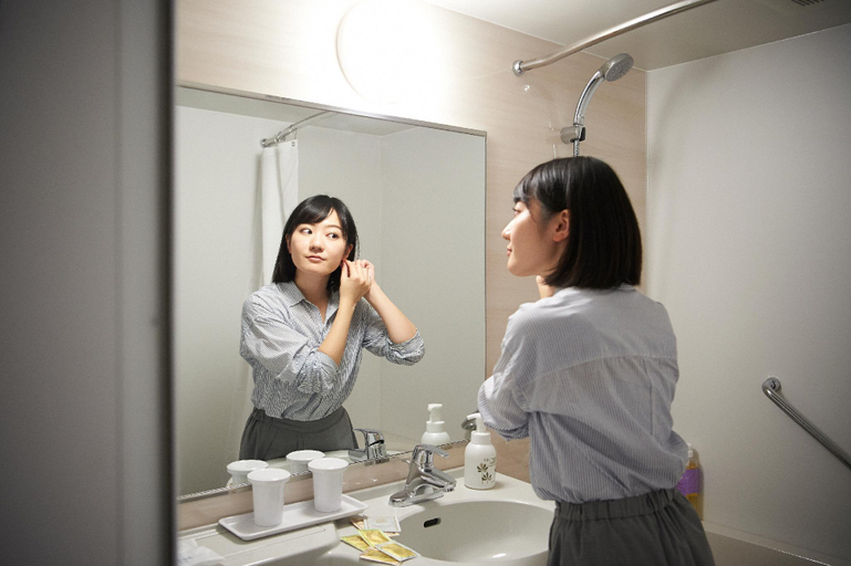Bathroom 2