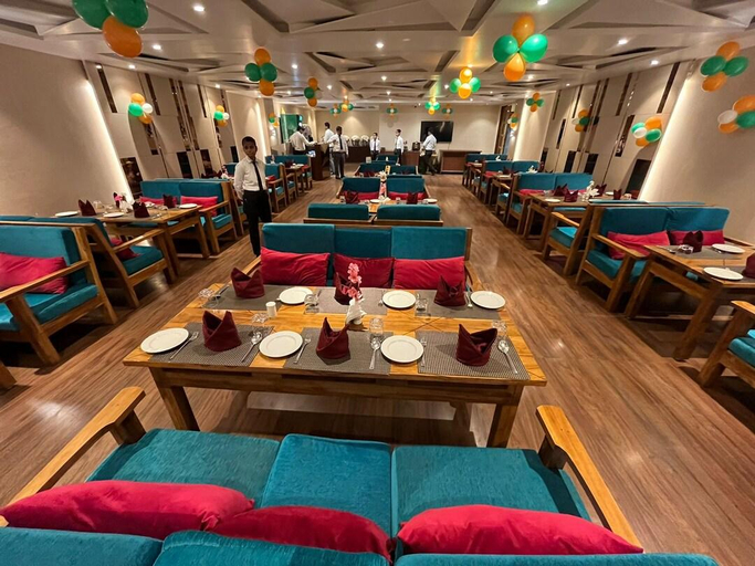 Food & Drinks 5, THE LANDMARK HOTEL, Muzaffarpur