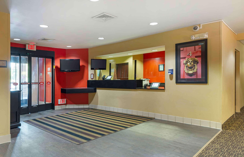 Public Area 2, Extended Stay America Select Suites Hartford Manchester, Hartford