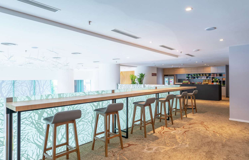 Food & Drinks 4, Hilton Garden Inn Kuala Lumpur Jalan Tuanku Abdul Rahman South, Kuala Lumpur
