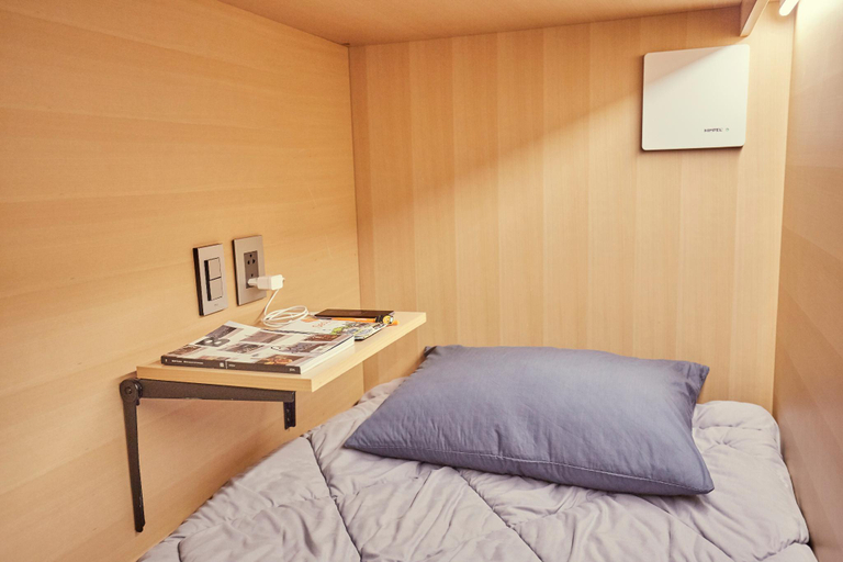 Bedroom 4, THE CAPSULE Myeongdong, Jung