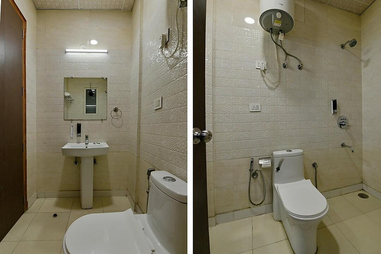 Bathroom 4, Hotel Royale Avenue, Delhi
