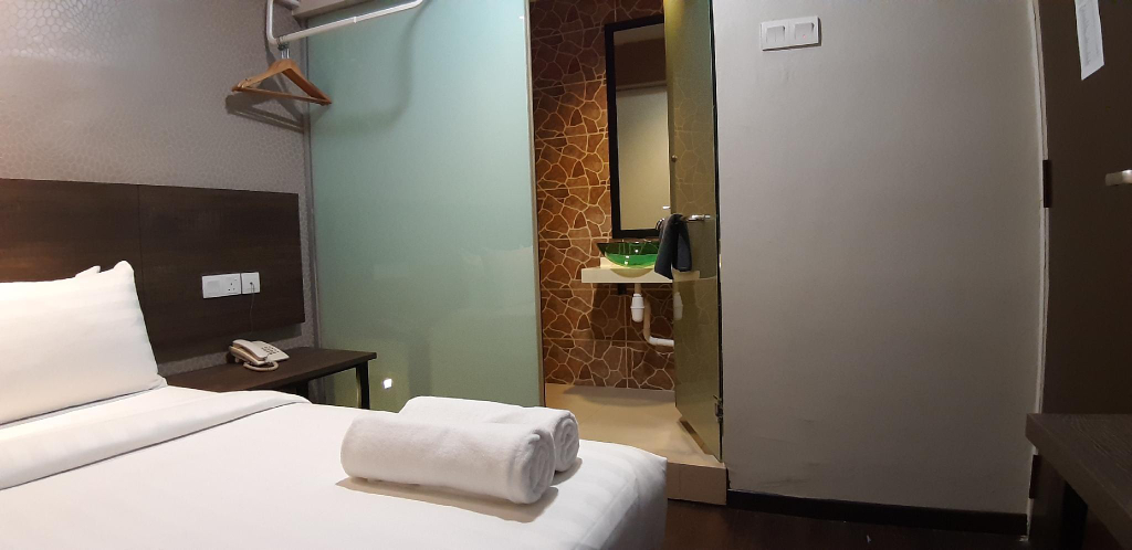 Bedroom 17