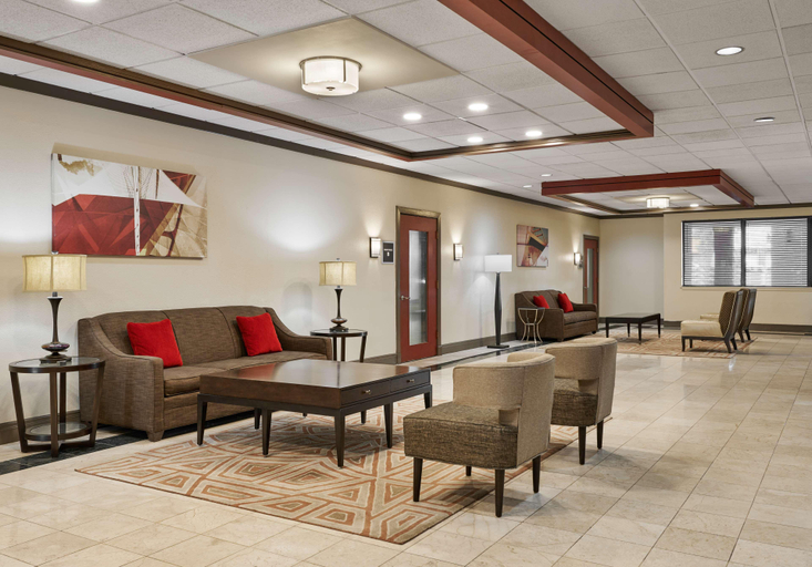 Public Area 3, Bw Plus Milwaukee Airport & Conference Center, Milwaukee