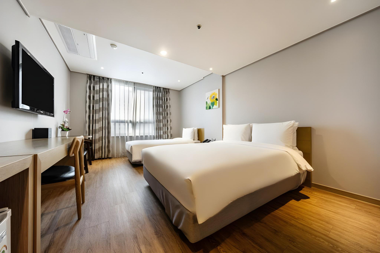 Bedroom 19