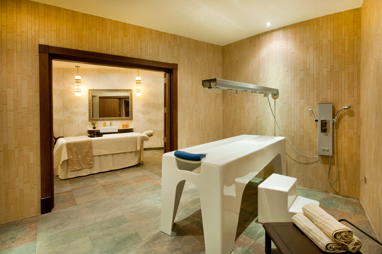 Bathroom 5, Barcelo Bavaro Palace, Salvaleon de Higuey