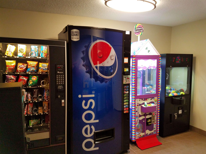 Food & Drinks 5, Best Western Plus Concord Inn, Oneida