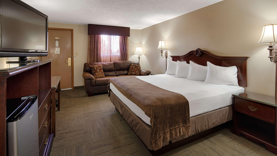 Bedroom 2, Best Western Torchlite, Platte