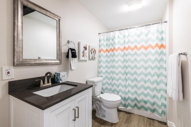 4, Calmont Guest House, Fort Worth