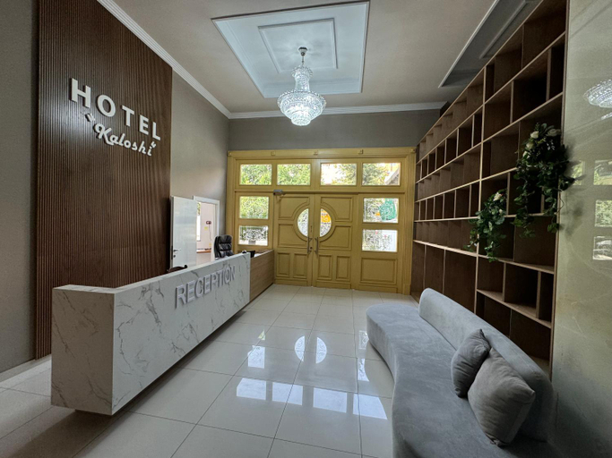 Public Area 3, Hotel Kaloshi, Tiranës