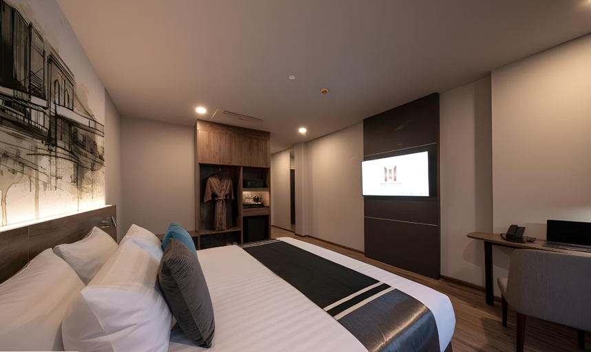 Bedroom 14