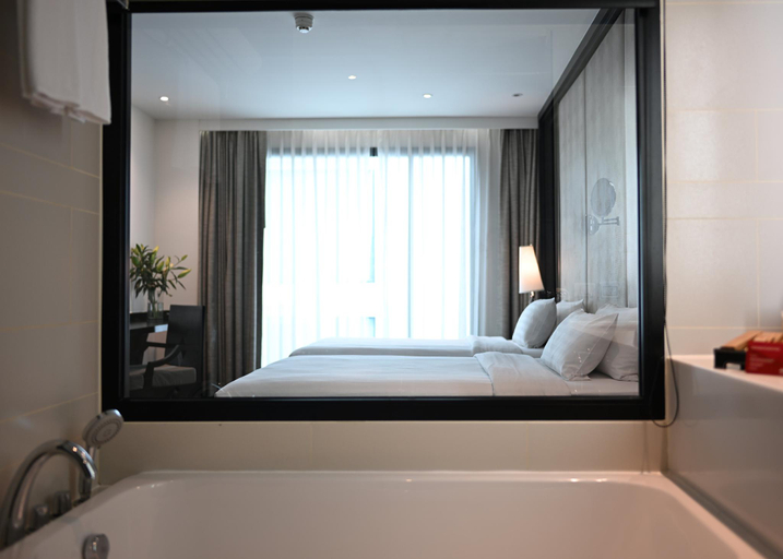 Bedroom 12