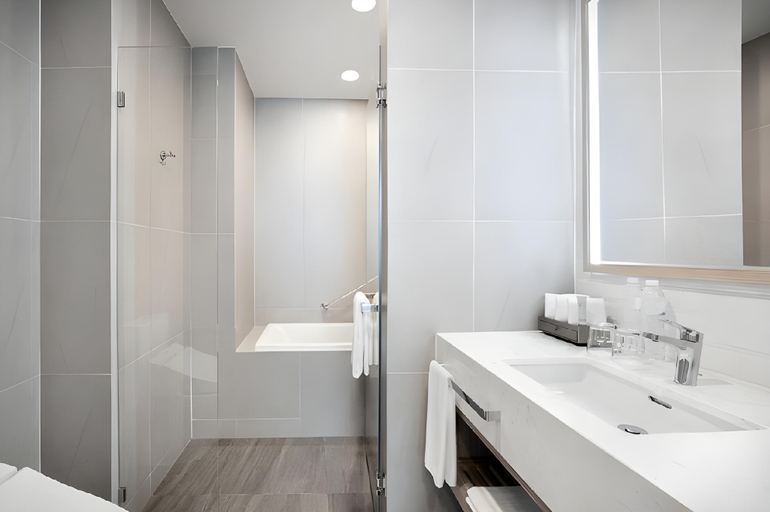 Bathroom 17