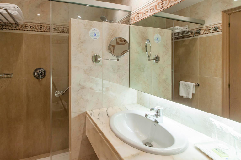 Bathroom 5