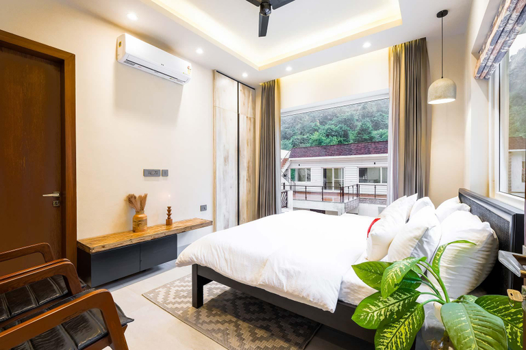 Bedroom 3, StayVista at Villa Vaari with Pvt Pool & Gazebo, Dehradun