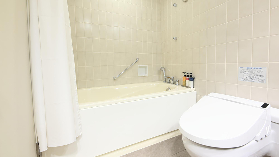 Bathroom 6