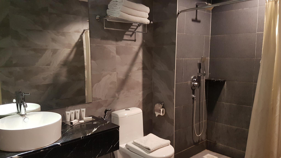 Bathroom 1