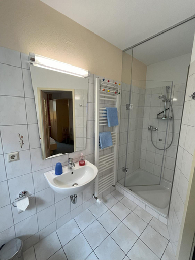 Bathroom 2, Ferienwohnungen Ostsee & Mehr, Vorpommern-Greifswald