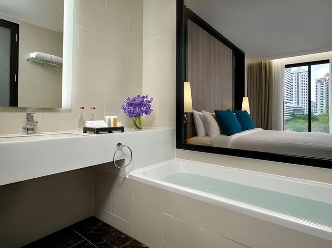 Bathroom 6