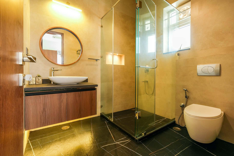 Bathroom 4, StayVista at Villa Vaari with Pvt Pool & Gazebo, Dehradun