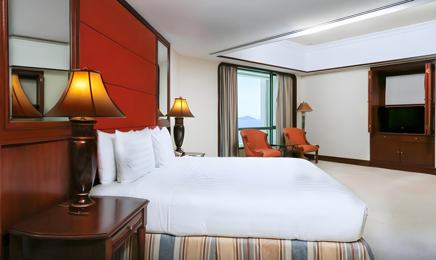 Bedroom 15