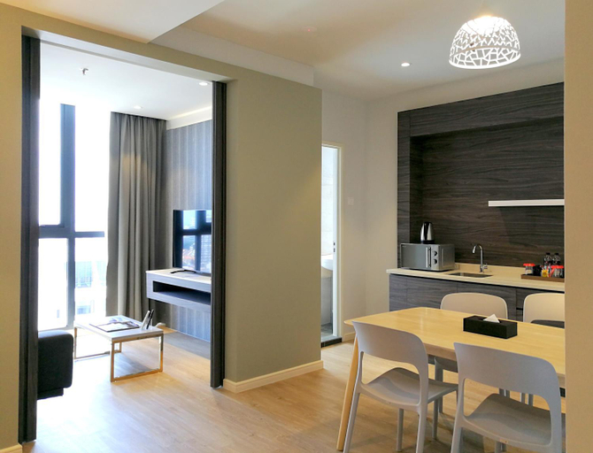 Dining Room 6