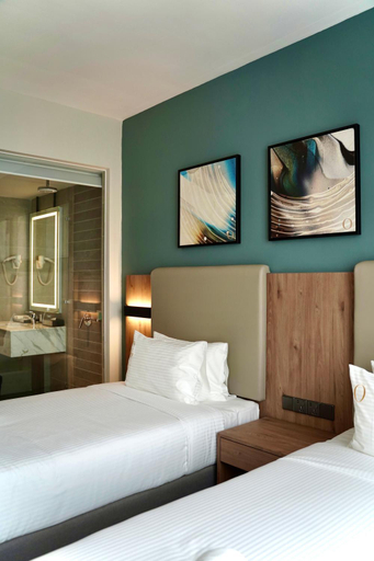 Bedroom 18