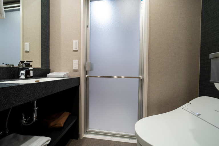 Bathroom 8