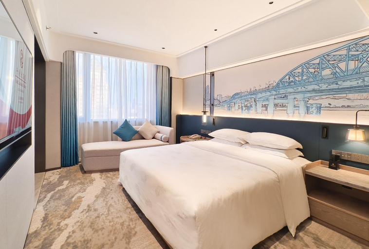 Bedroom 18