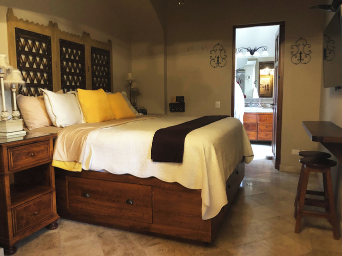 Bedroom 3, Casa Grande Luxury Accommodations, Allende
