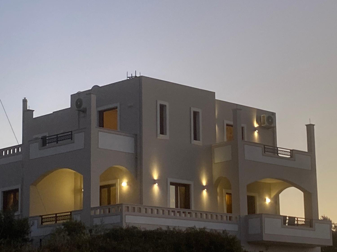 Others 3, "Villa Armi"vacation house near falasarna!, Crete