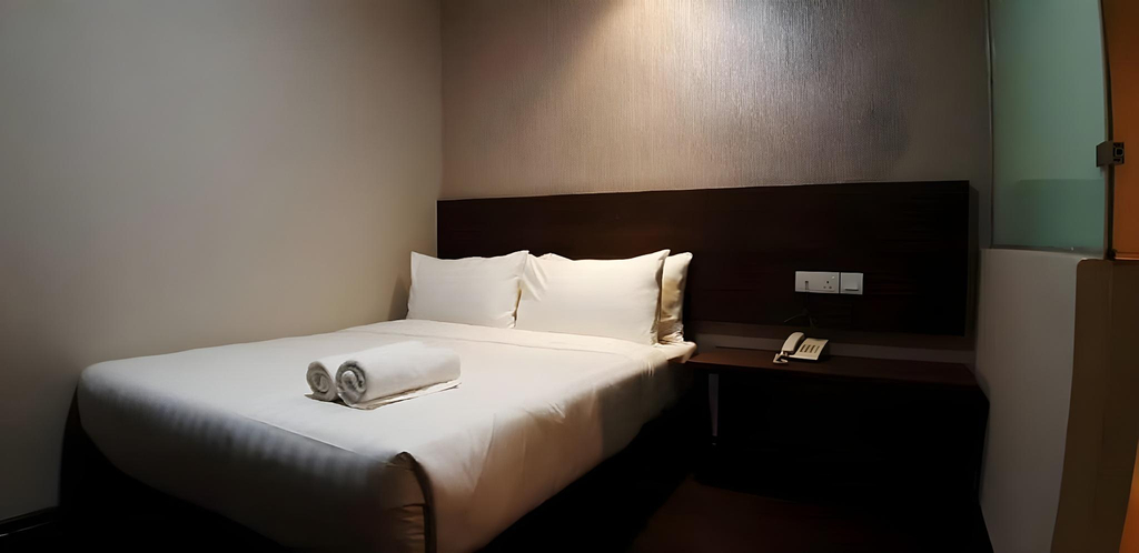 Bedroom 19