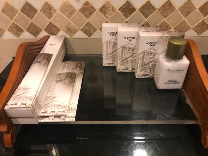 Amenities 12