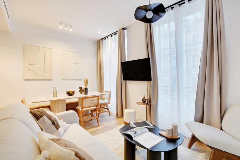 Others 3, Elegant apartment with AC -2BR-6P- le Marais, Paris