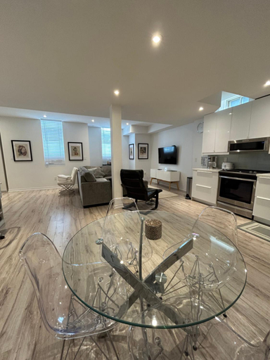 Others 2, Luxury Executive Studio, Halton