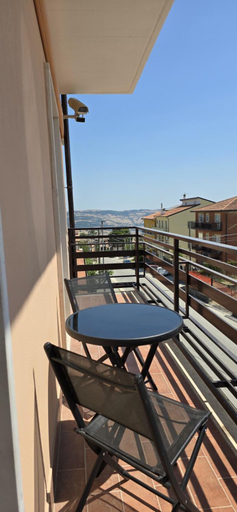 Others 4, Pianisi Albergo, Campobasso