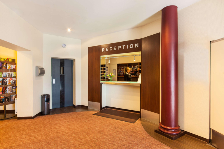 Public Area 2, Hotel Graf Moltke, Hamburg