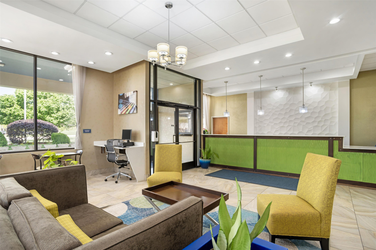 Public Area 2, Best Western Inn & Suites - Monroe, Union