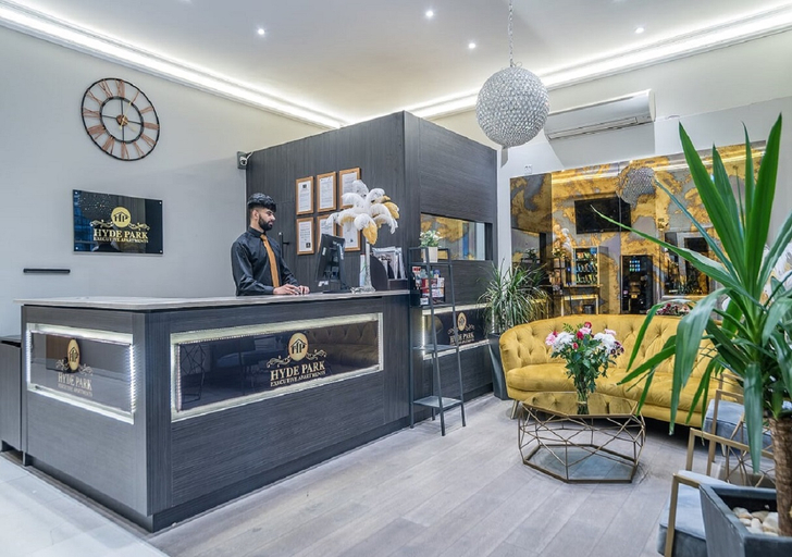Public Area 5, Hyde Park Executive Apartments, London