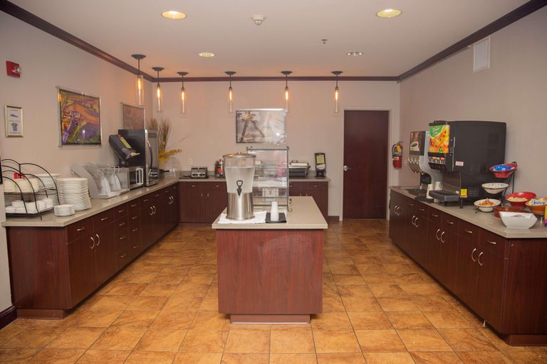 Food & Drinks 3, Parke Regency Hotel & Conf Ctr., BW Signature Coll, McLean