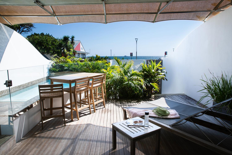 Others 5, Beach Suites, Byron
