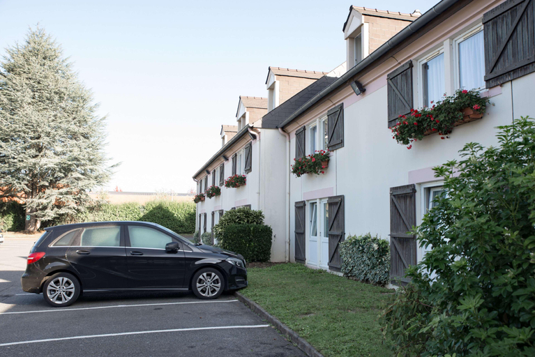 Exterior & Views 2, Kyriad Rennes Nord, Ille-et-Vilaine