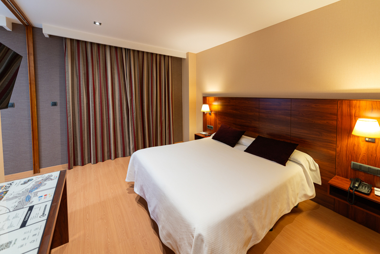 Bedroom 3, Sercotel Riscal, Murcia