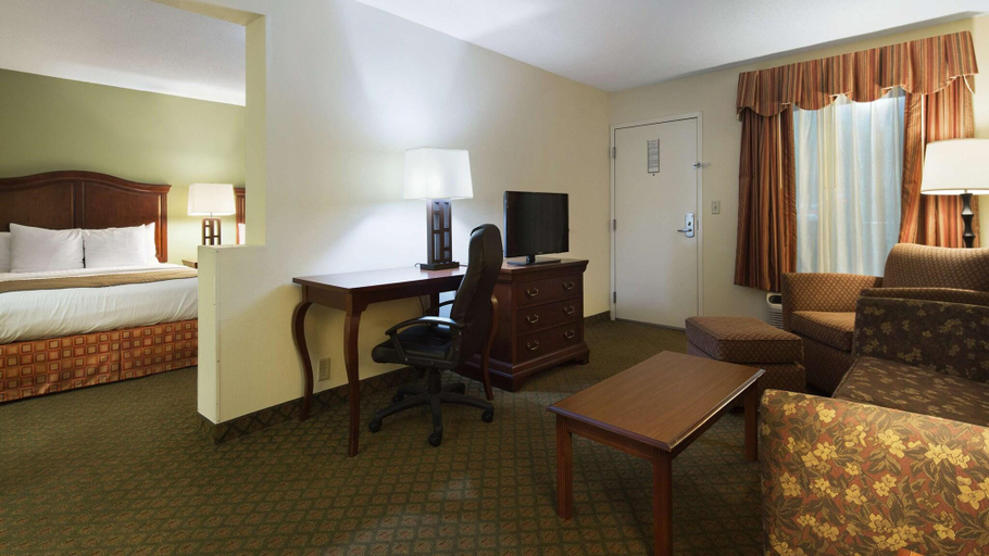 Bedroom 3, Best Western Of Walterboro, Colleton