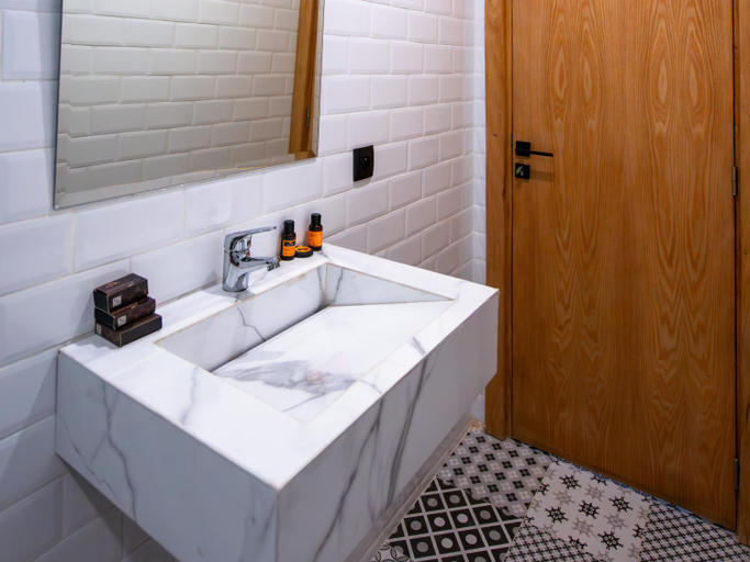 Bathroom 3, Hotel Unico Maarif, Casablanca